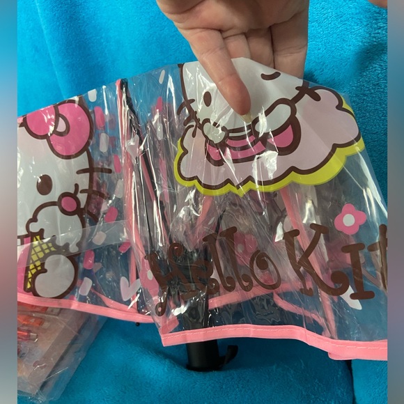 Hello Kitty Fun Bundle - Picture 12 of 13